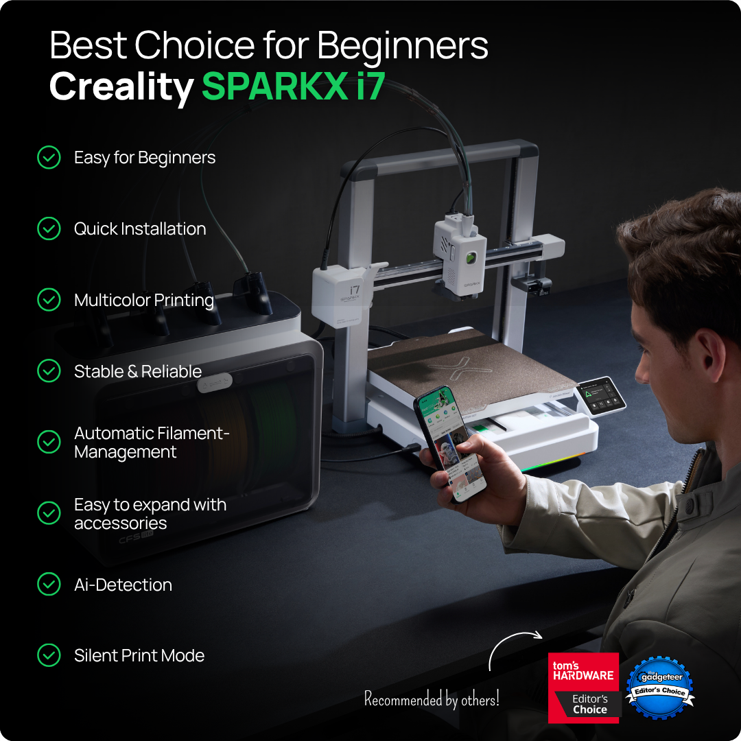 Ein 3D-Drucker mit Filamentbox und Smartphone-Steuerung.