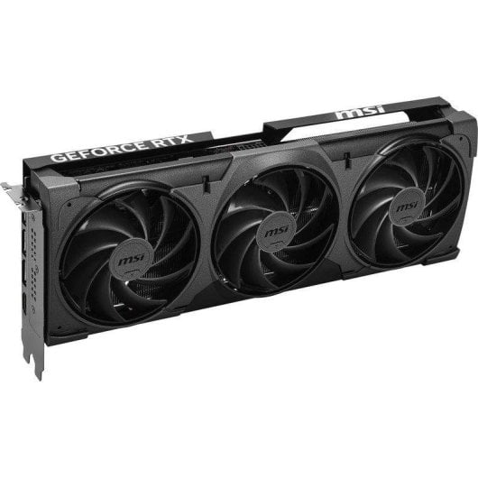 Czarna karta graficzna MSI GeForce RTX z trzema wentylatorami na białym tle.