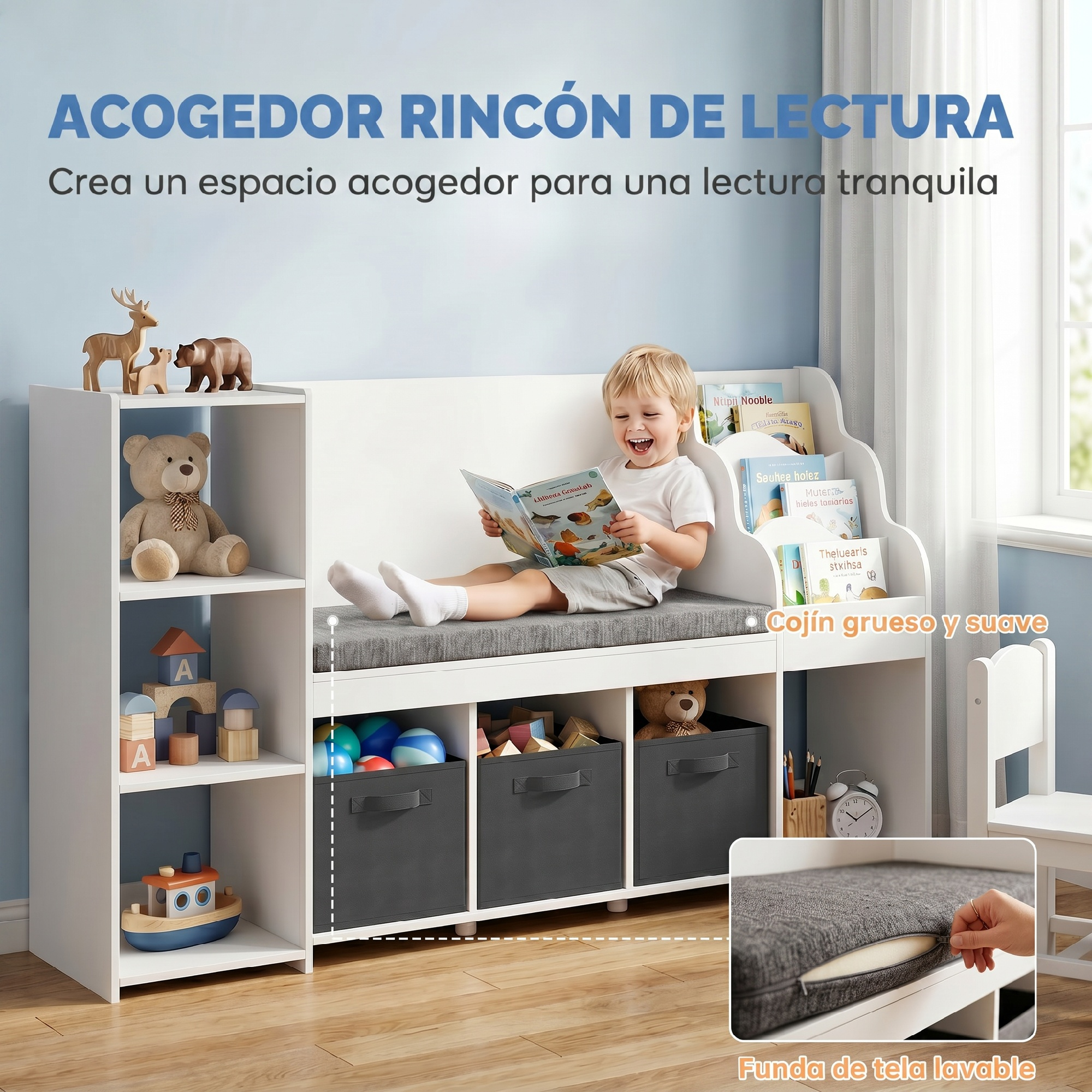 Un niño lee un libro en un banco blanco de lectura con estantes y cajas de juguetes.