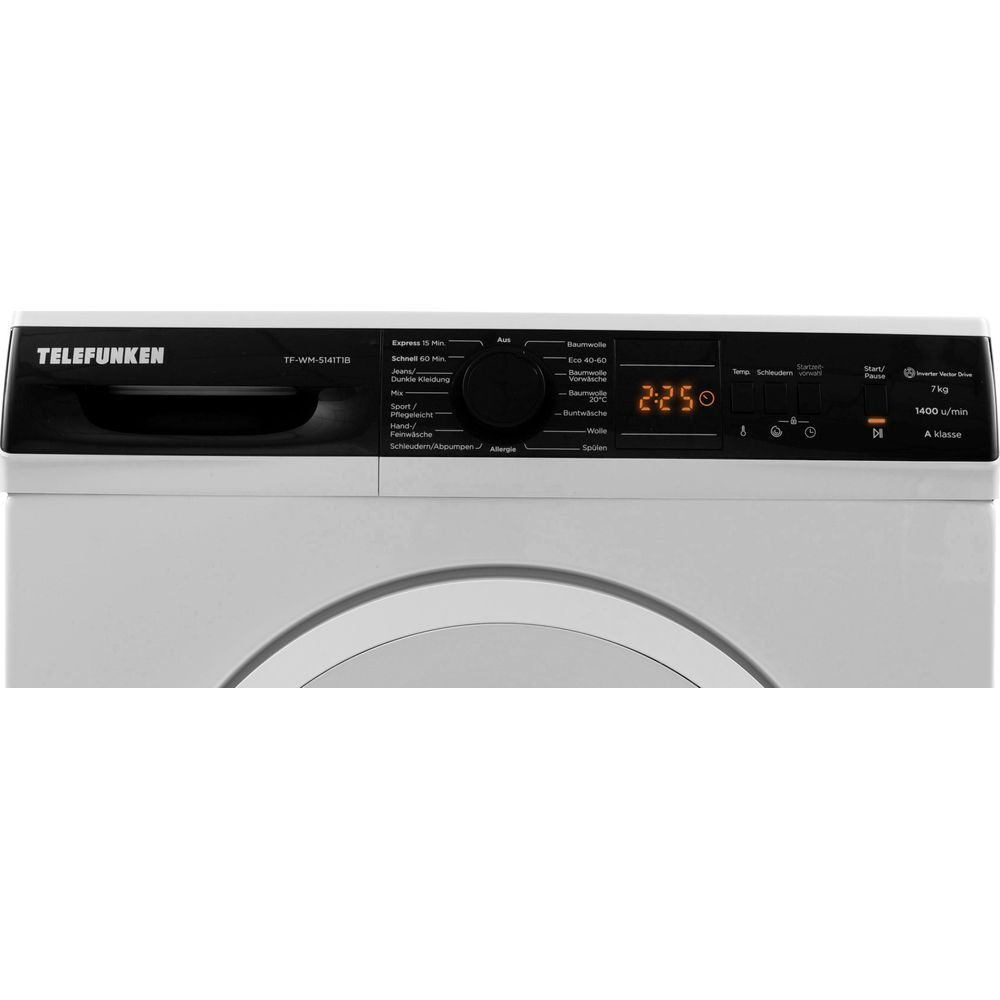 Gros plan sur le lave-linge Telefunken avec sélecteur central et écran numérique.