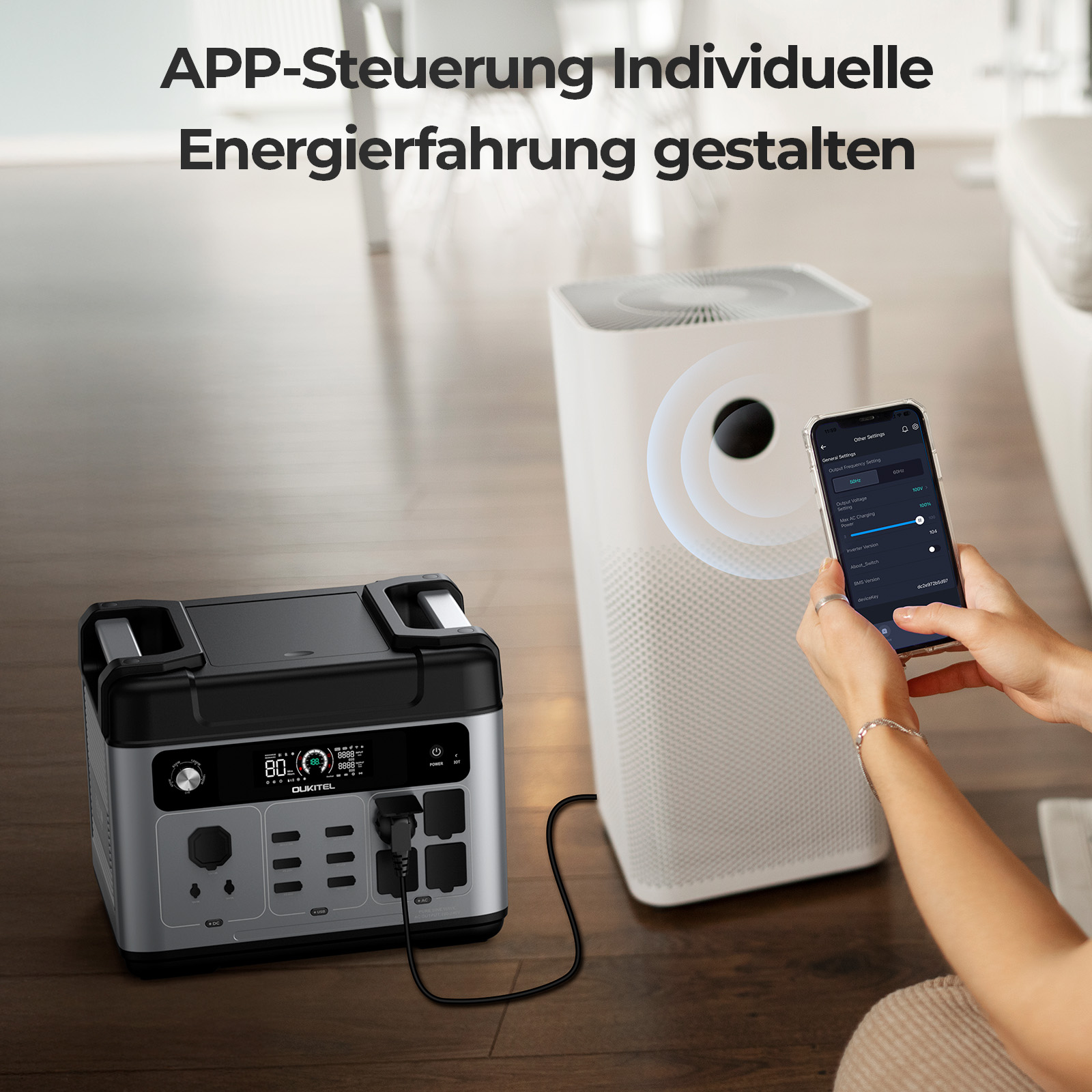 Eine Powerstation versorgt einen Luftreiniger mit Strom, während eine Person ihn per App steuert.