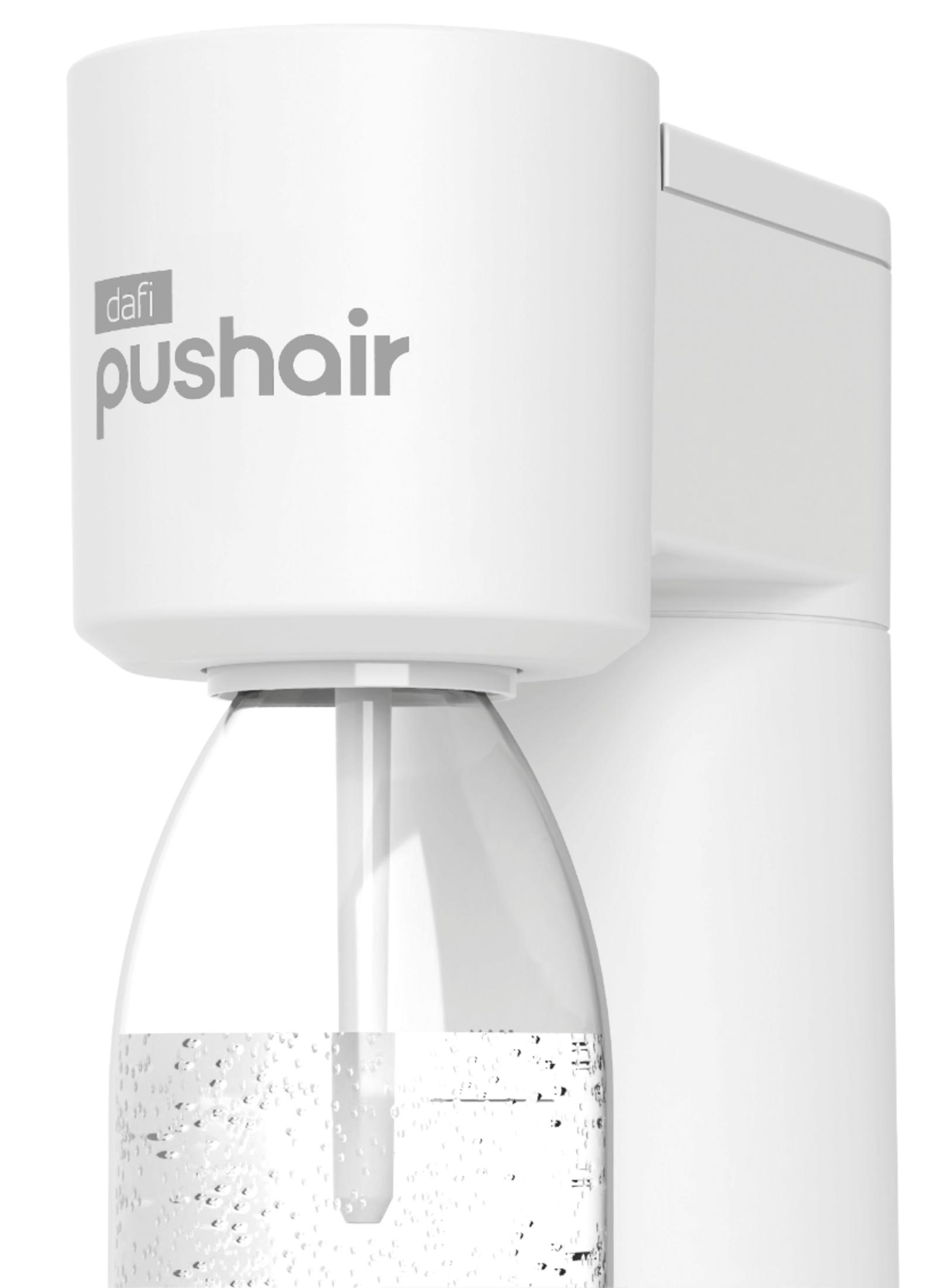 Weißer Dafi Pushair Wassersprudler mit angeschlossener, mit Wasser gefüllter Flasche.