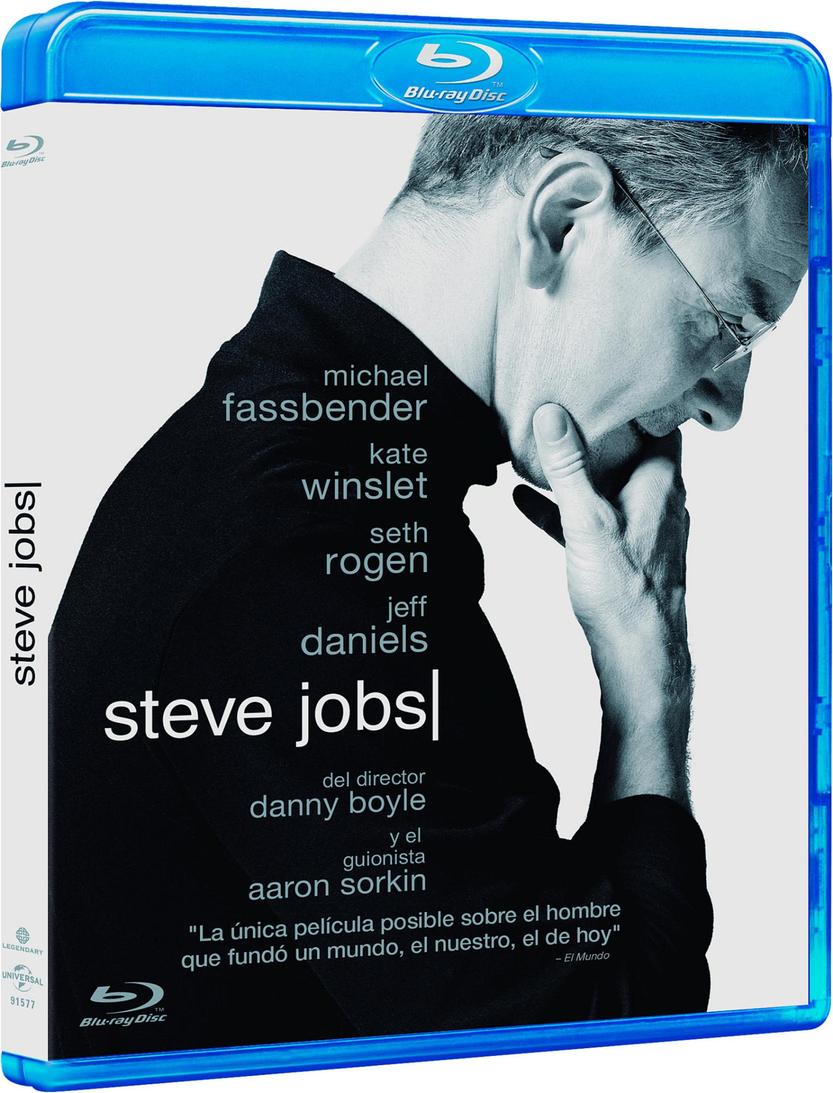 La portada del Blu-ray de Steve Jobs muestra a Michael Fassbender con cuello alto negro y la mano en la barbilla.