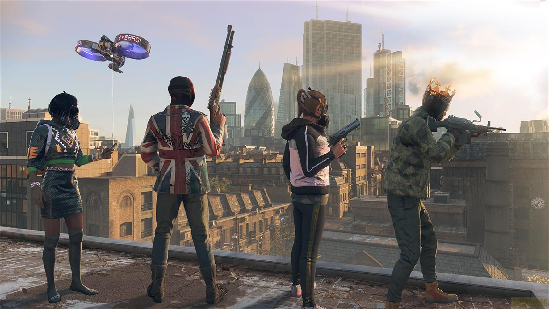 Vier bewaffnete Charaktere stehen auf einem Dach mit Blick auf London und einer Drohne in der Luft.