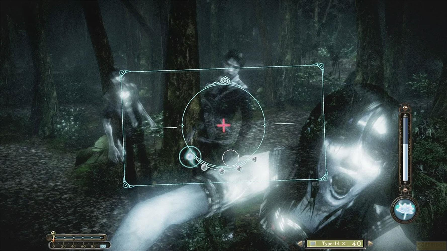 Videospielszene in einem dunklen Wald mit geisterhaften Figuren und einem Fadenkreuz in der Mitte.