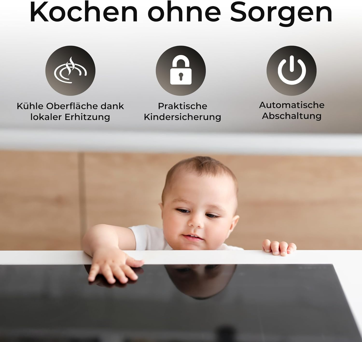 Ein Baby berührt eine sichere, kühle Herdplatte; Symbole oben erklären Sicherheitsfunktionen.