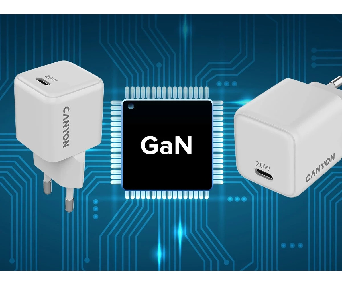 Dwie białe ładowarki Canyon GaN 20W otaczają centralny mikrochip na niebieskim tle.