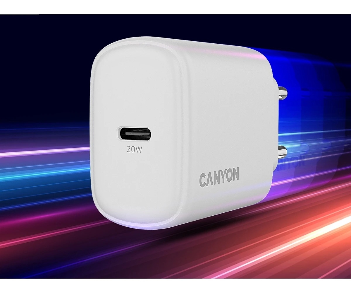 Biała ładowarka ścienna USB-C Canyon 20 W na tle czerwonych i niebieskich smug światła.