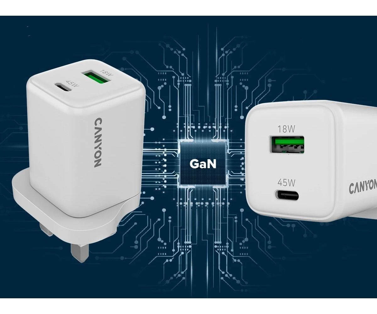 Dwie białe ładowarki USB Canyon z technologią GaN na tle niebieskiego układu elektronicznego.