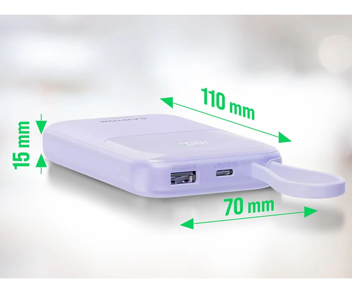 Fioletowy power bank z portami USB, wyświetlaczem i wymiarami 110x70x15 mm na jasnym tle.