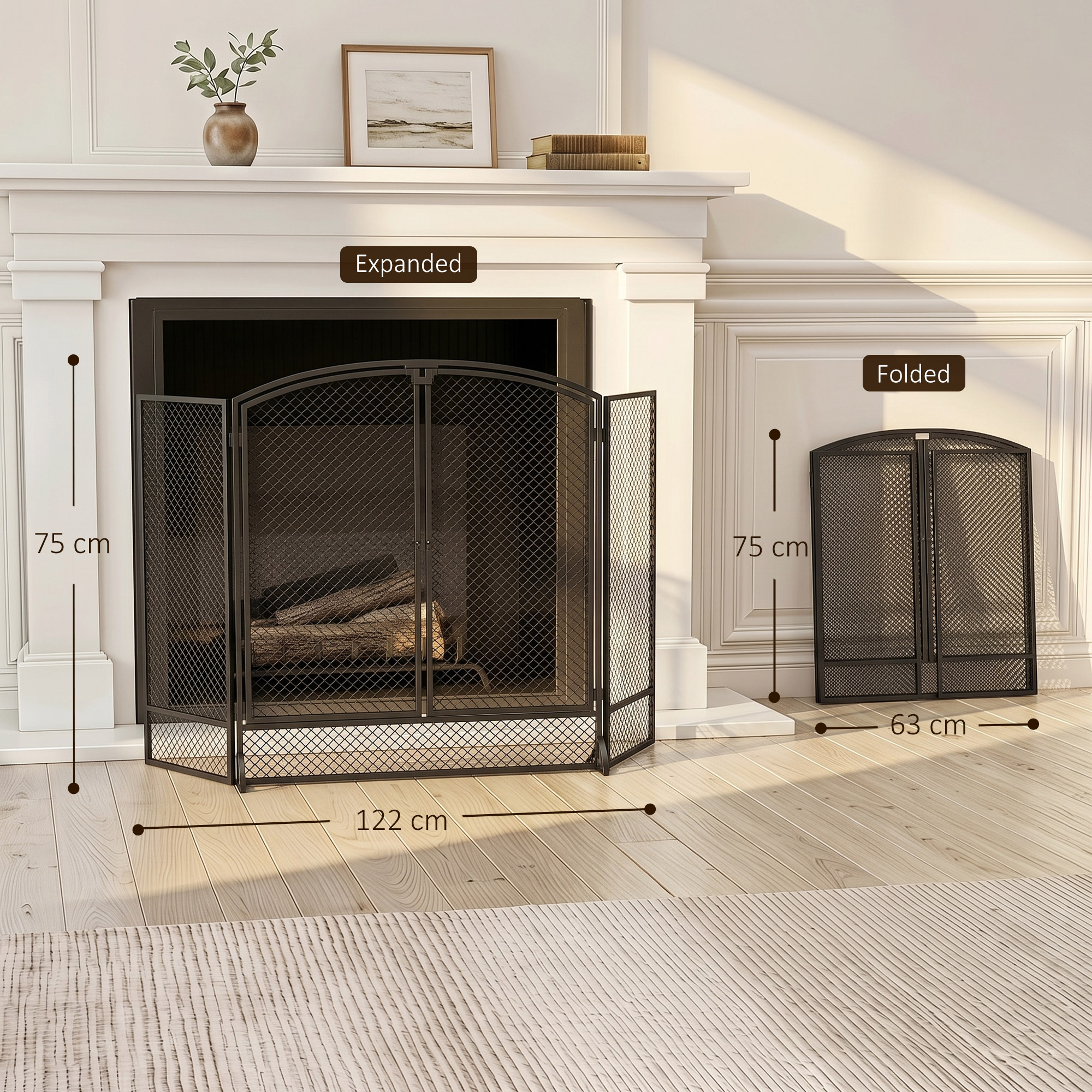Pantalla de chimenea negra con dimensiones mostradas para estados expandido y plegado frente a una chimenea blanca.