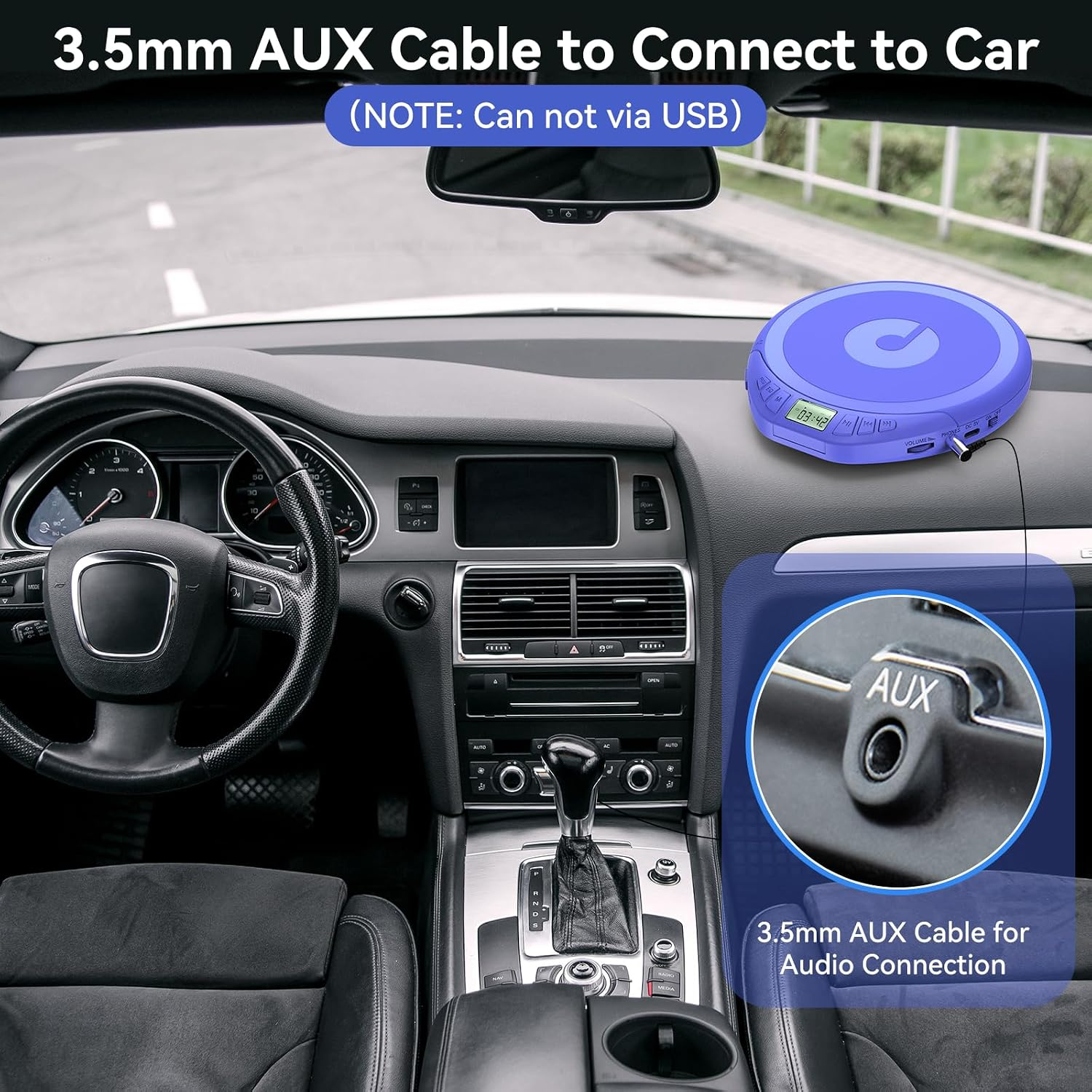 Ein blauer CD-Player ist auf dem Armaturenbrett eines Autos platziert und über ein AUX-Kabel angeschlossen.