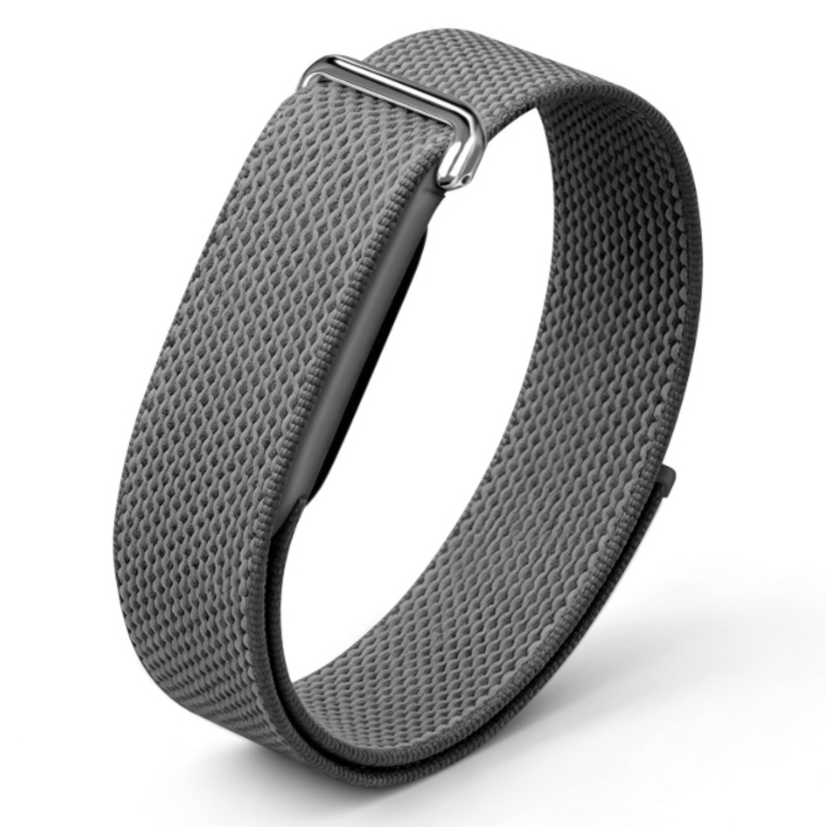 Ein graues gewebtes Uhrenarmband mit einer silbernen Metallschnalle auf einem weißen Hintergrund.