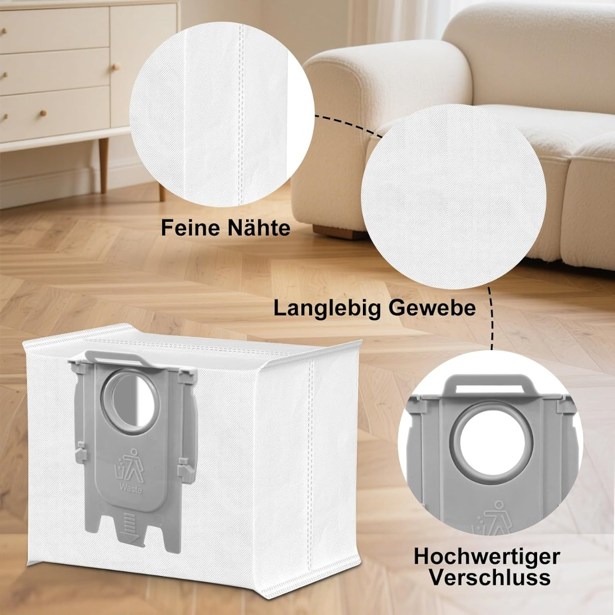 Weißer Staubsaugerbeutel mit grauem Kunststoffverschluss in einem Raum mit Holzboden und Sofa.