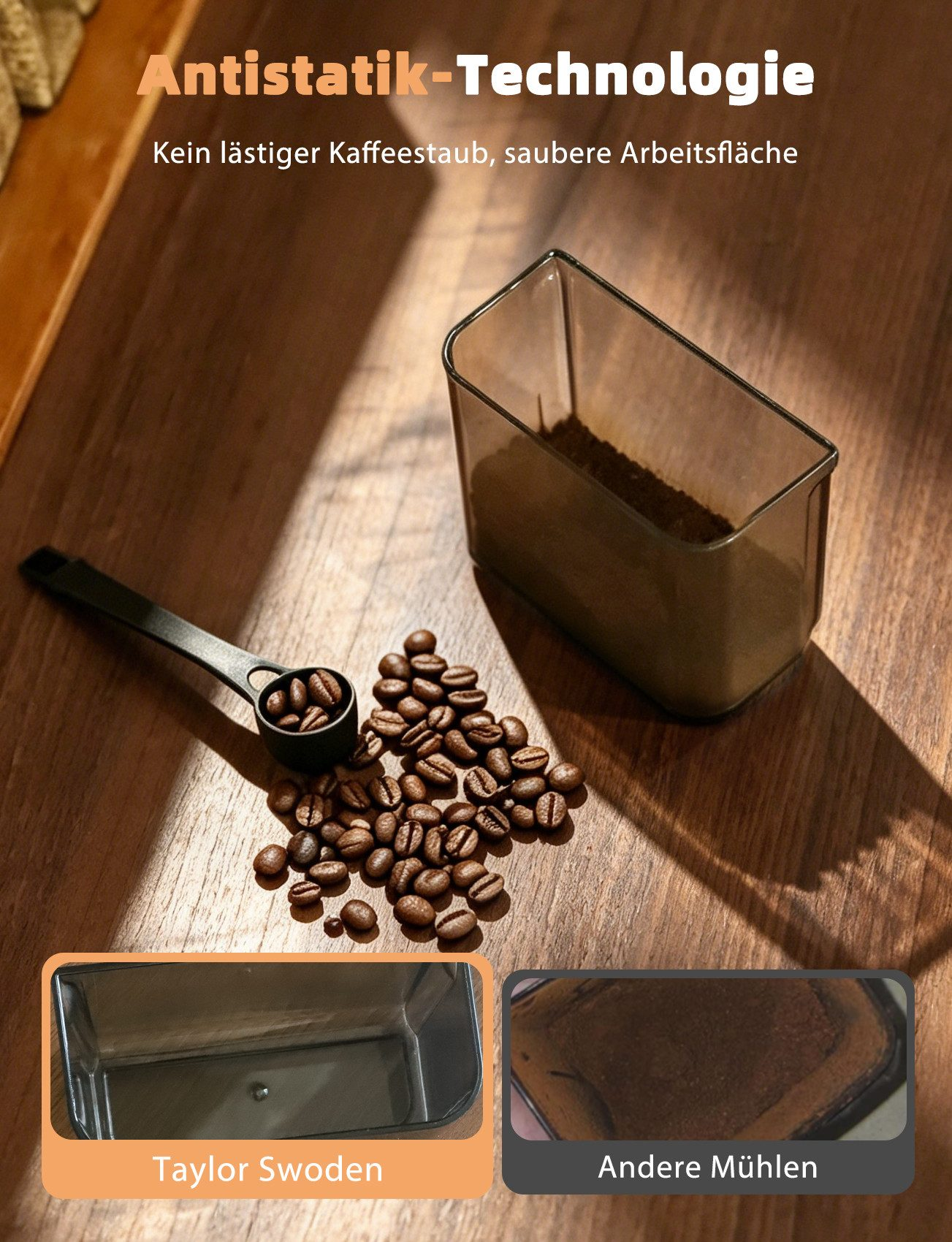 Kaffeebohnen, Messlöffel und ein Behälter mit Kaffeepulver auf Holzoberfläche.
