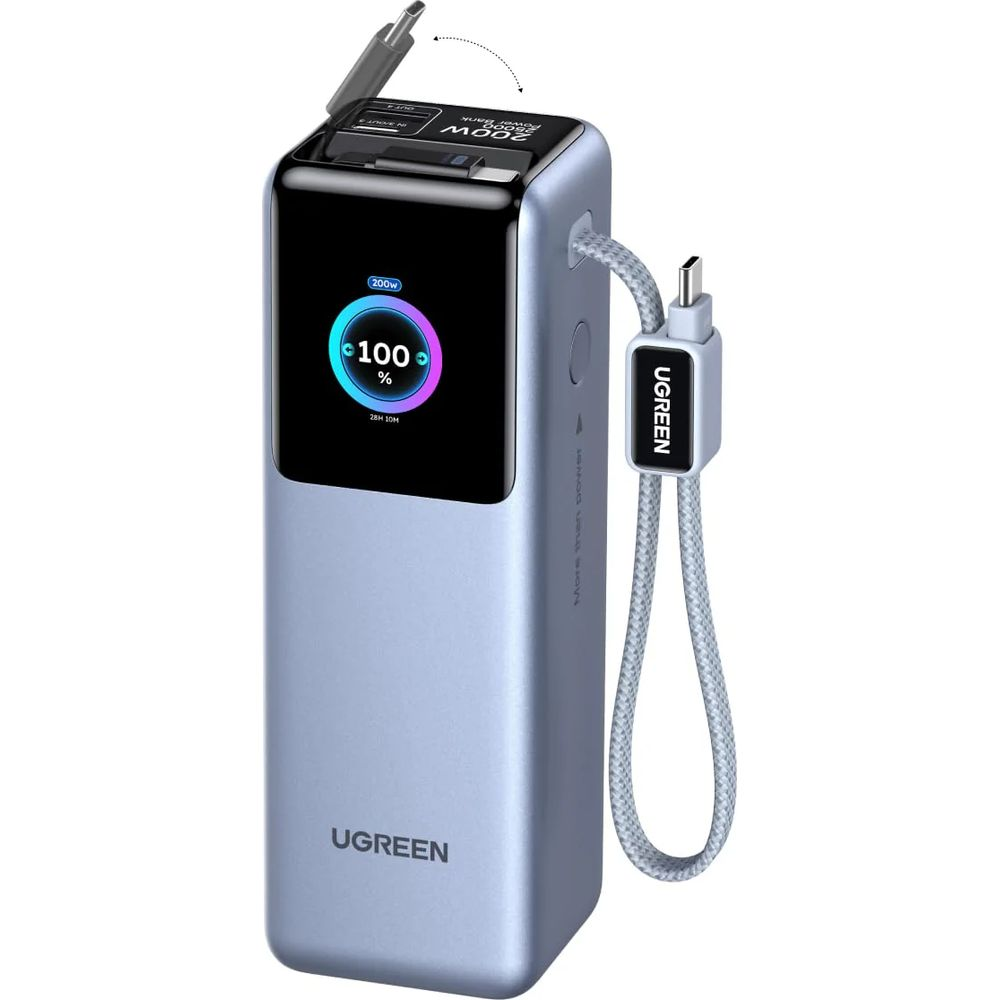 Szary power bank Ugreen z cyfrowym wyświetlaczem pokazującym 100% baterii i podłączonym kablem.
