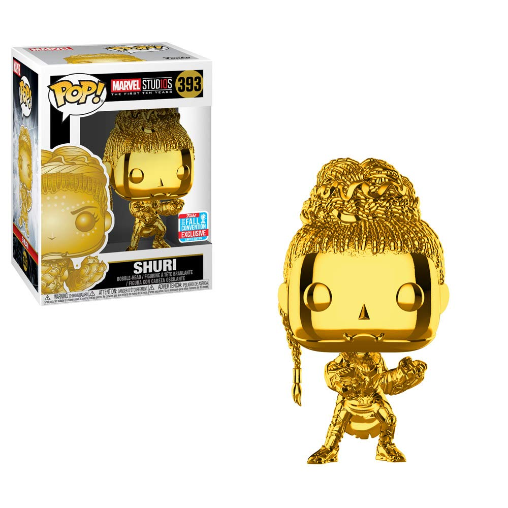 Eine glänzende goldene Shuri Funko Pop Figur und ihre Box vor weißem Hintergrund.