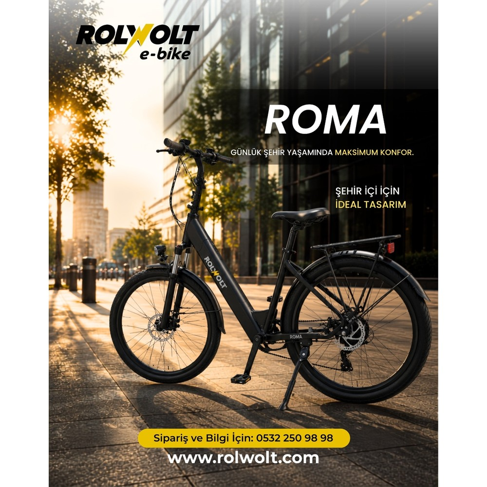 Güneşli bir şehir kaldırımında park etmiş siyah Rolwolt Roma e-bike.
