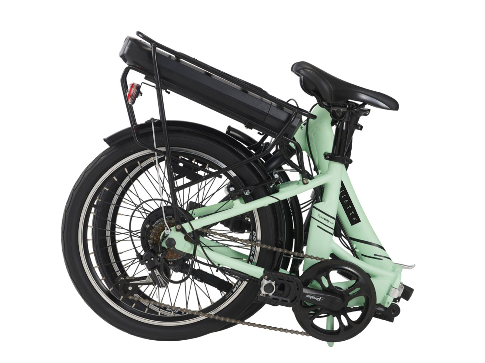 Ein hellgrünes, zusammengeklapptes Elektrofahrrad mit schwarzem Sitz und Gepäckträger auf weißem Hintergrund.