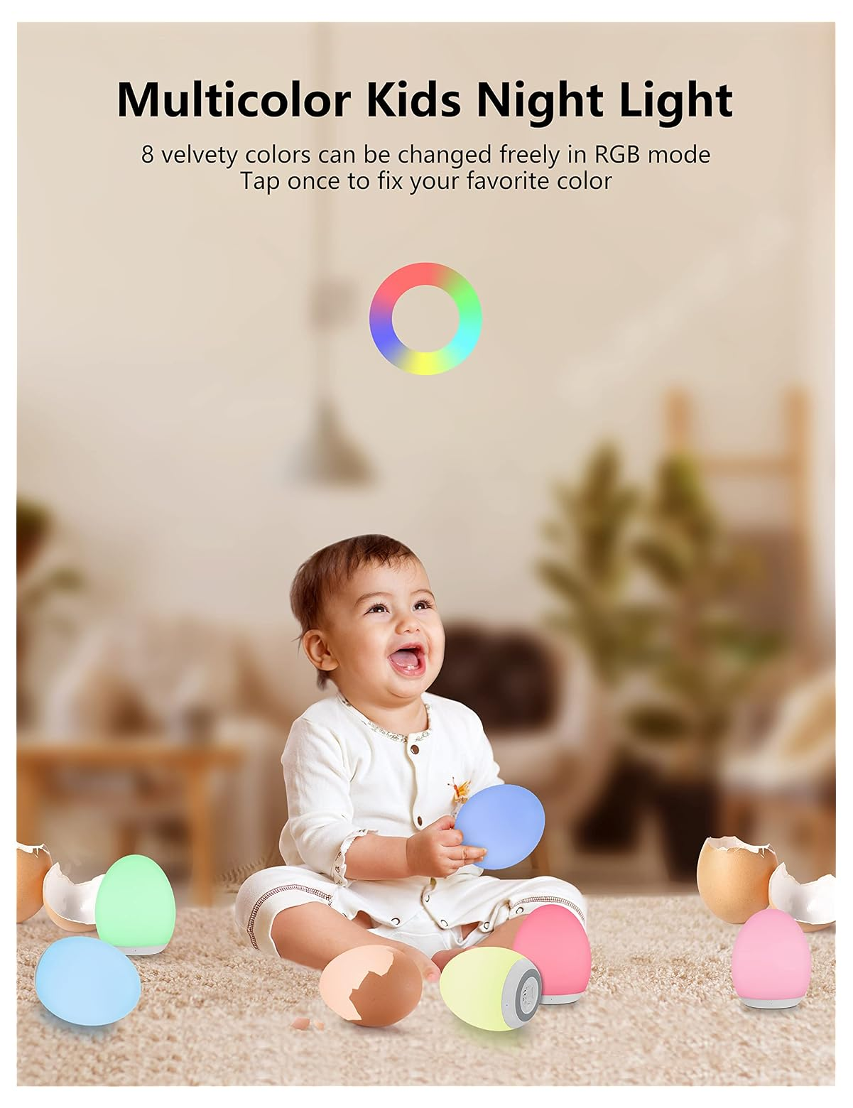 Ein lächelndes Baby sitzt auf einem Teppich, umgeben von leuchtenden, eiförmigen Nachtlichtern.
