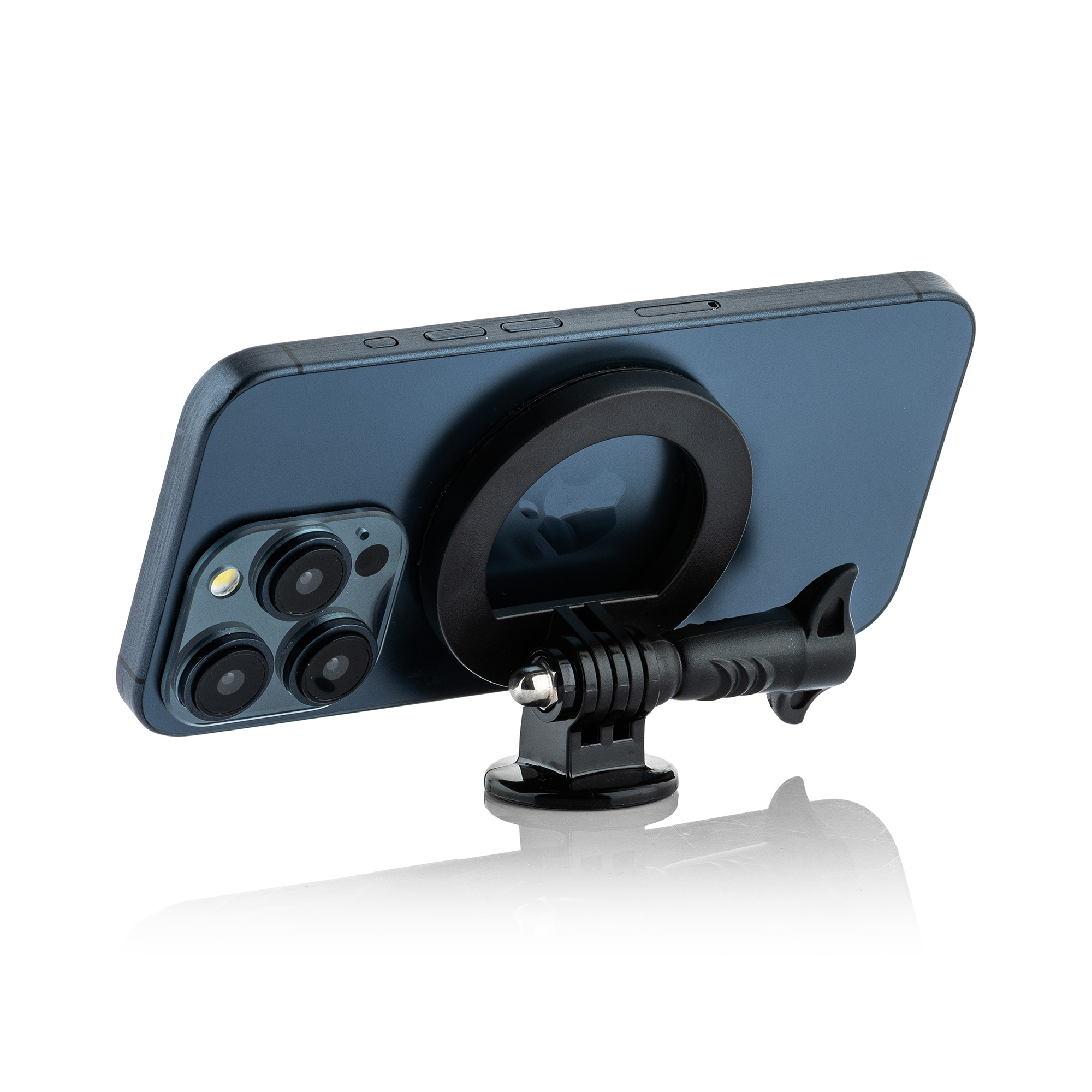 Un smartphone bleu est fixé sur un support à ventouse noir sur fond blanc.