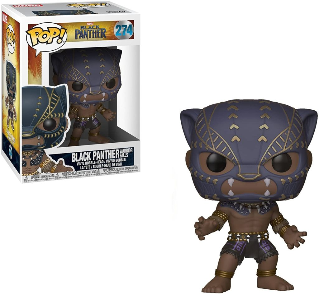 Funko Pop Figur von Black Panther in Warrior Falls Kleidung mit Maske neben der Verpackung.
