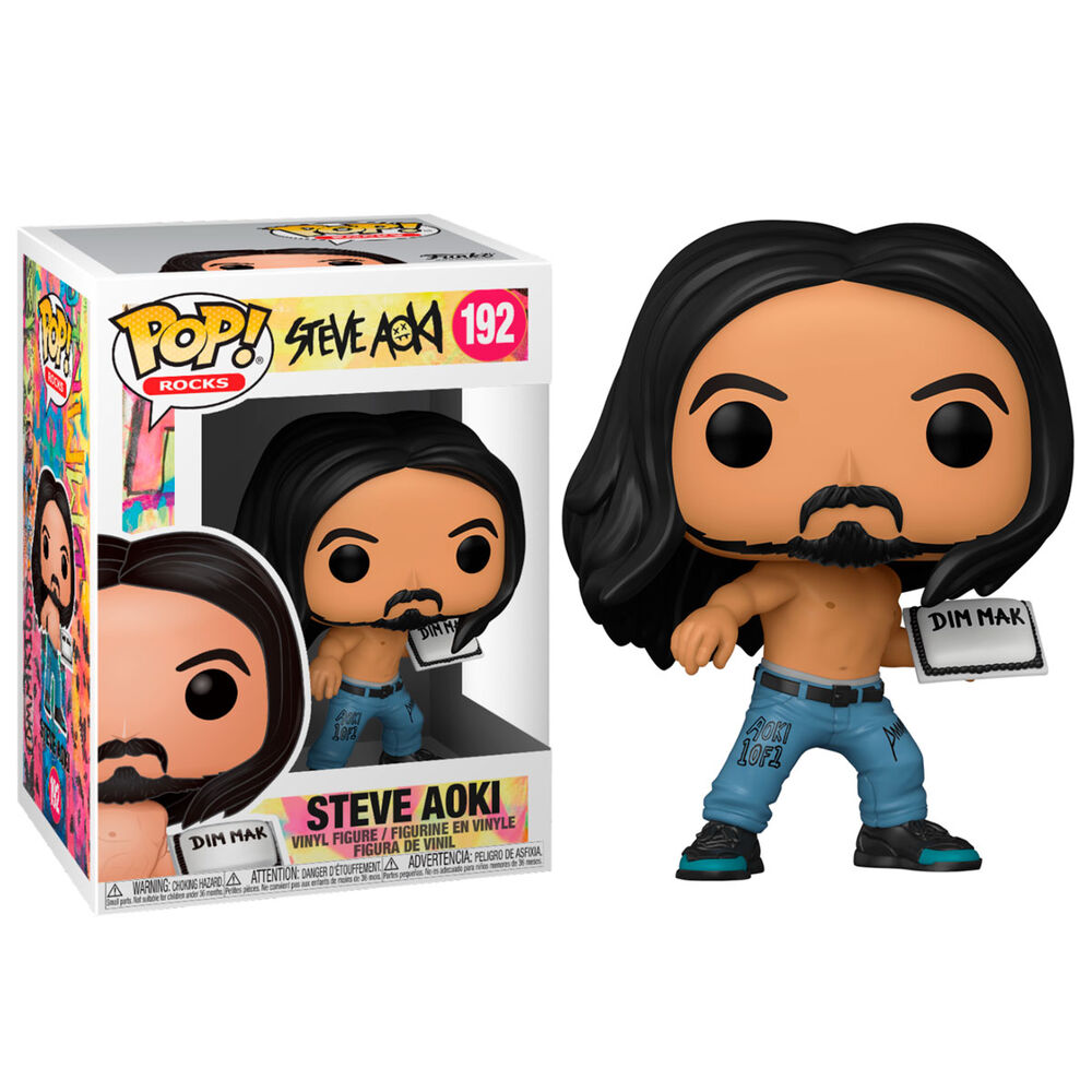 Steve Aoki Funko Pop Figur mit langem schwarzen Haar, Bart, ohne Shirt, blauen Jeans, hält Dim Mak Torte, neben der Box.