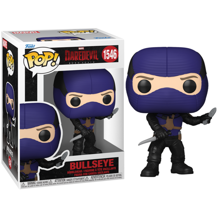 Figura Funko Pop de Bullseye con traje morado y negro sosteniendo cuchillos junto a su caja.