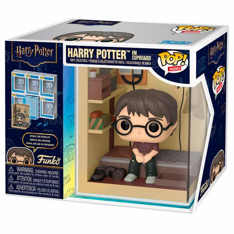 Figurka Funko Pop Harry Potter w dioramie przedstawiającej szafę pod schodami.