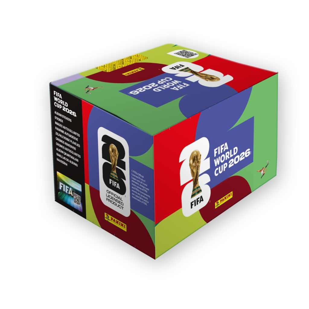 Eine bunte FIFA World Cup 2026 Panini Sticker-Box mit offiziellen Logos und Trophäengrafiken.