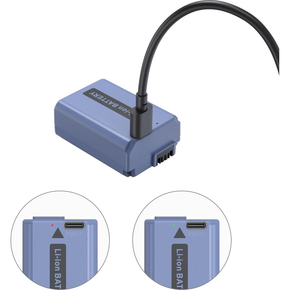 Ein blauer Li-Ionen-Akku mit USB-C-Kabel und zwei Kreisansichten mit roten und grünen Ladeanzeigen.
