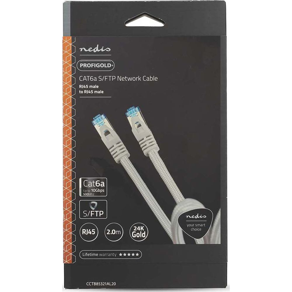 Verpackung für ein weißes Profigold CAT6a Netzwerkabel mit RJ45-Steckern.