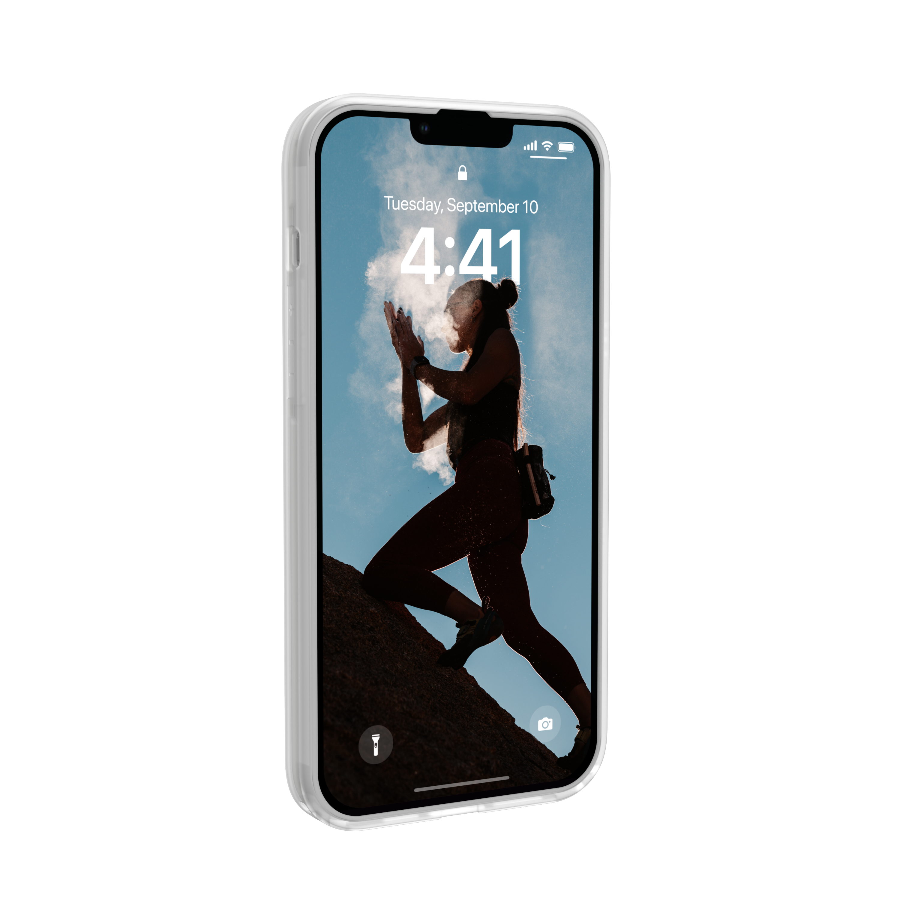 Uno smartphone in custodia trasparente mostra una schermata di blocco con un'arrampicatrice all'aperto e polvere di gesso.