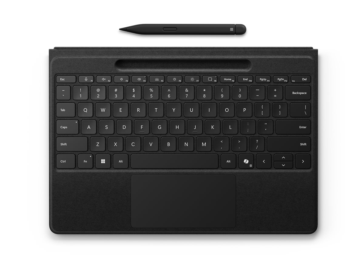 Eine schwarze kabellose Tastatur mit Touchpad und ein schwarzer Stift auf weißem Hintergrund.
