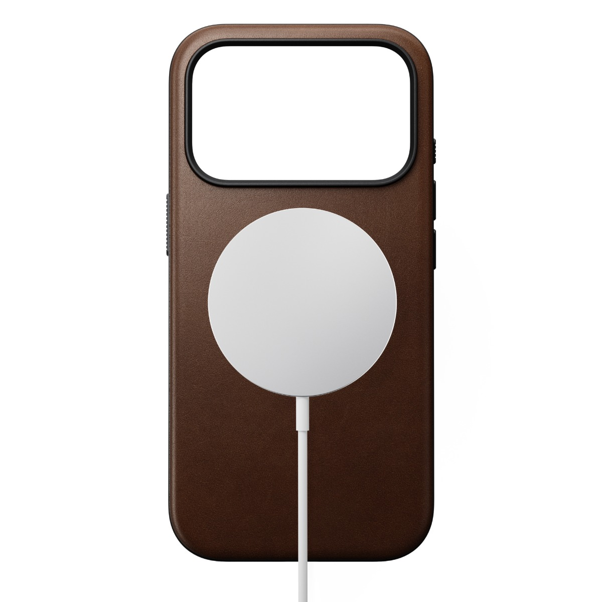 Funda de móvil de cuero marrón con un cargador MagSafe redondo y blanco en la parte trasera.