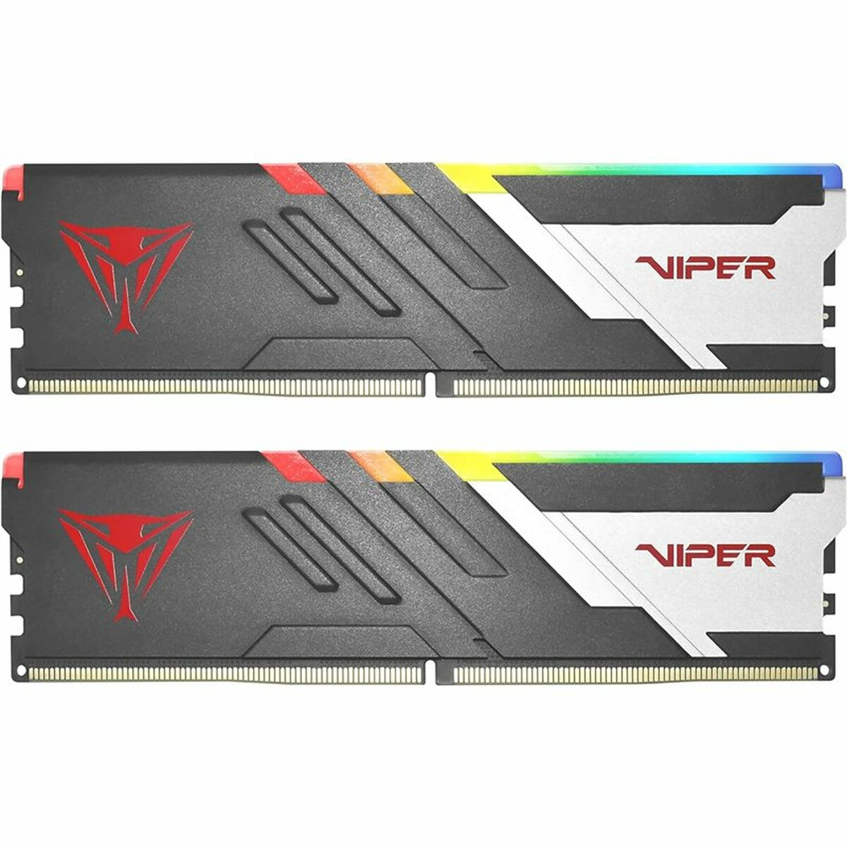 Dwa czarne moduły RAM z czerwonym logo Viper, białym akcentem i tęczowym oświetleniem RGB u góry.
