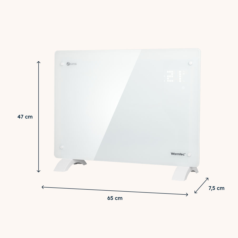 Biały grzejnik szklany na nóżkach o wymiarach: 47 cm wysokości, 65 cm szerokości, 7,5 cm głębokości.