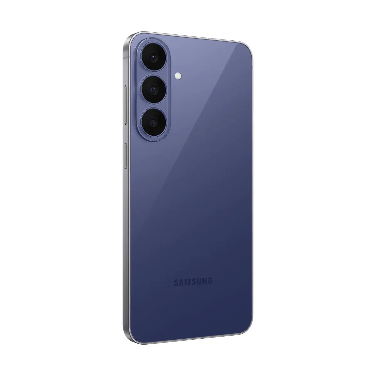 Retro di uno smartphone blu con tripla fotocamera verticale e logo Samsung sul pannello in vetro lucido.