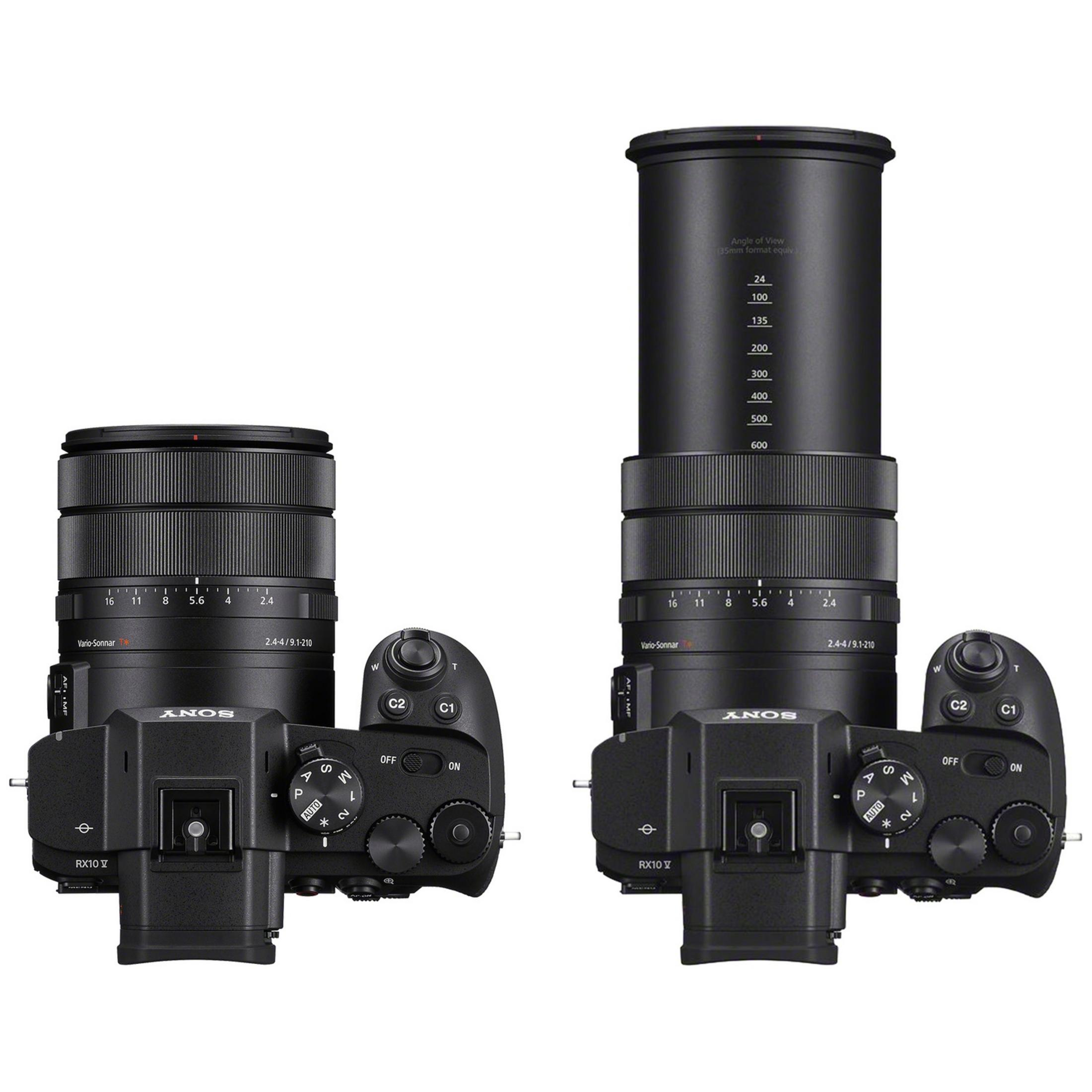 Twee zwarte Sony RX10 IV camera's van boven, een met ingeklapte en een met uitgeklapte zoomlens.