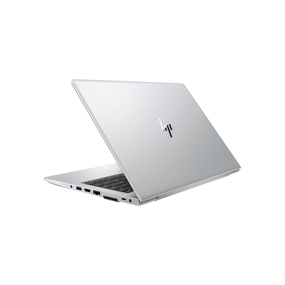 Ein silberner Laptop steht auf weißem Hintergrund, mit Blick auf die rechte Seite und Anschlüsse.