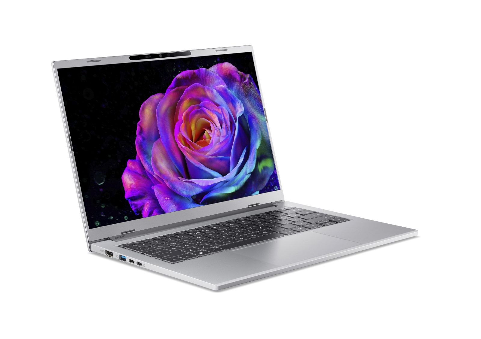 Ein silberner Laptop ist auf weißem Hintergrund geöffnet und zeigt eine bunte Rose auf dem Bildschirm.