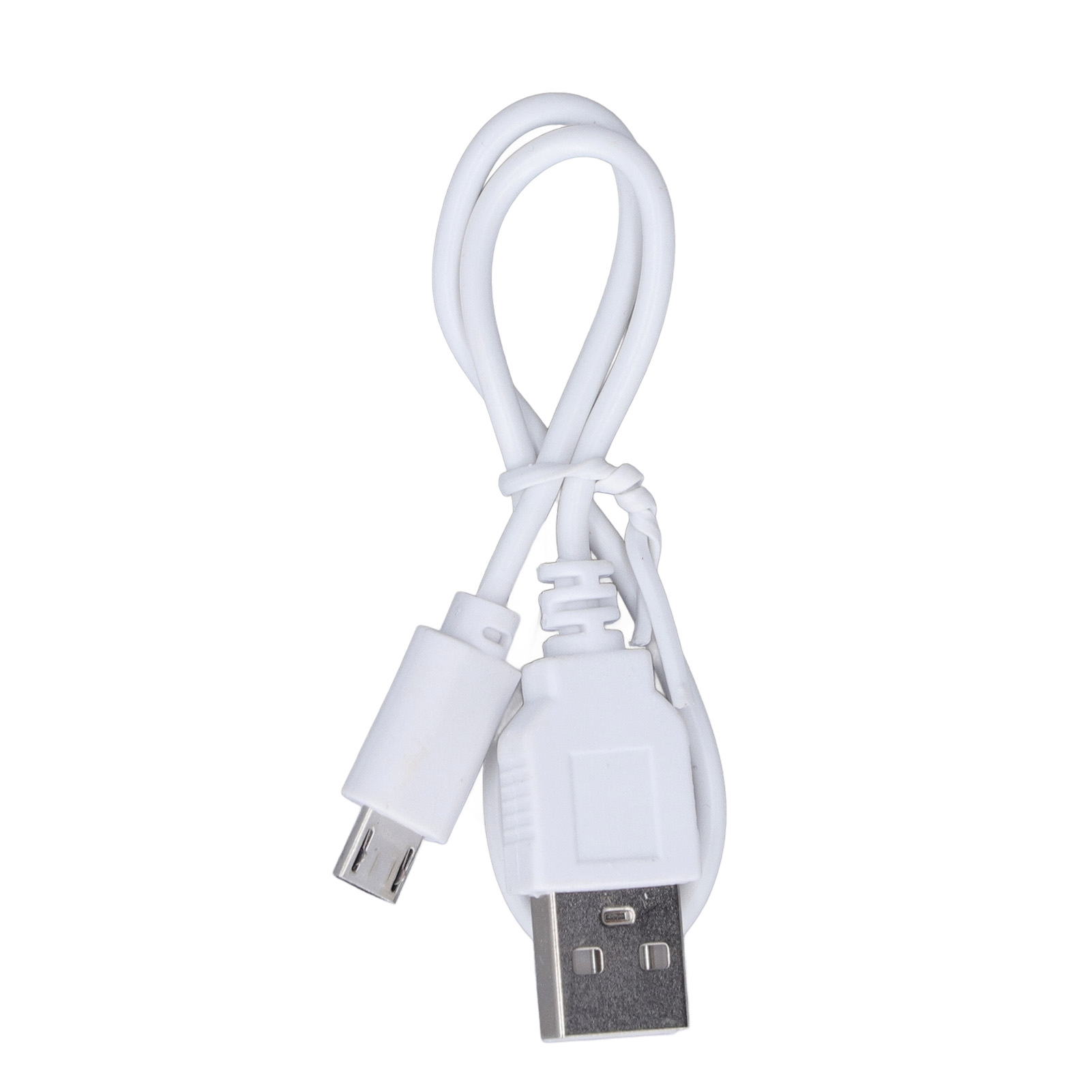 Ein gewickeltes weißes USB-Kabel mit einem Micro-USB-Stecker und einem USB-A-Stecker auf einem weißen Hintergrund.