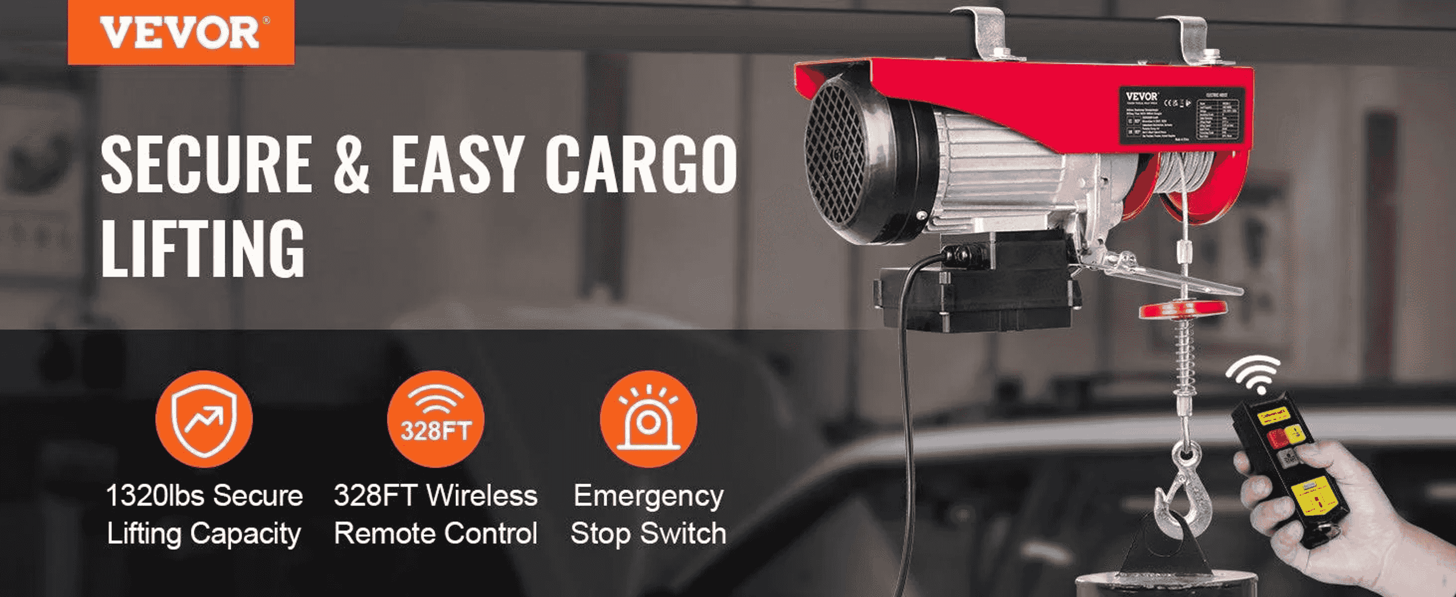 Un polipasto eléctrico rojo y plateado con control remoto inalámbrico y capacidad de 1320 libras.