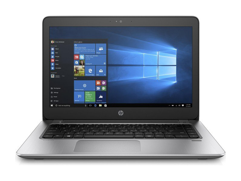Ein silberner HP-Laptop mit schwarzer Tastatur und Windows 10 Startmenü auf dem Bildschirm.