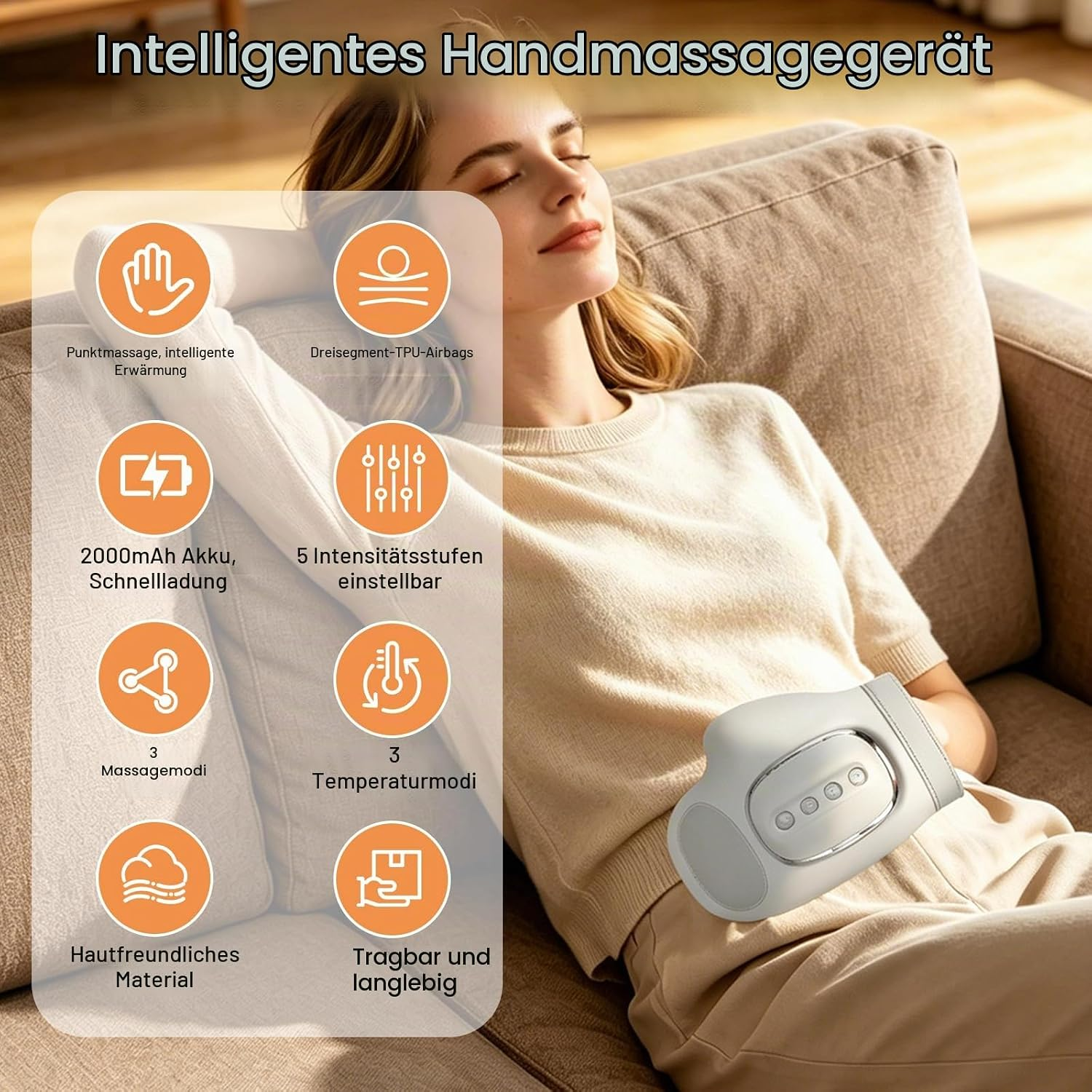 Eine Frau entspannt auf einem Sofa und nutzt ein tragbares Handmassagegerät mit Infografiken.