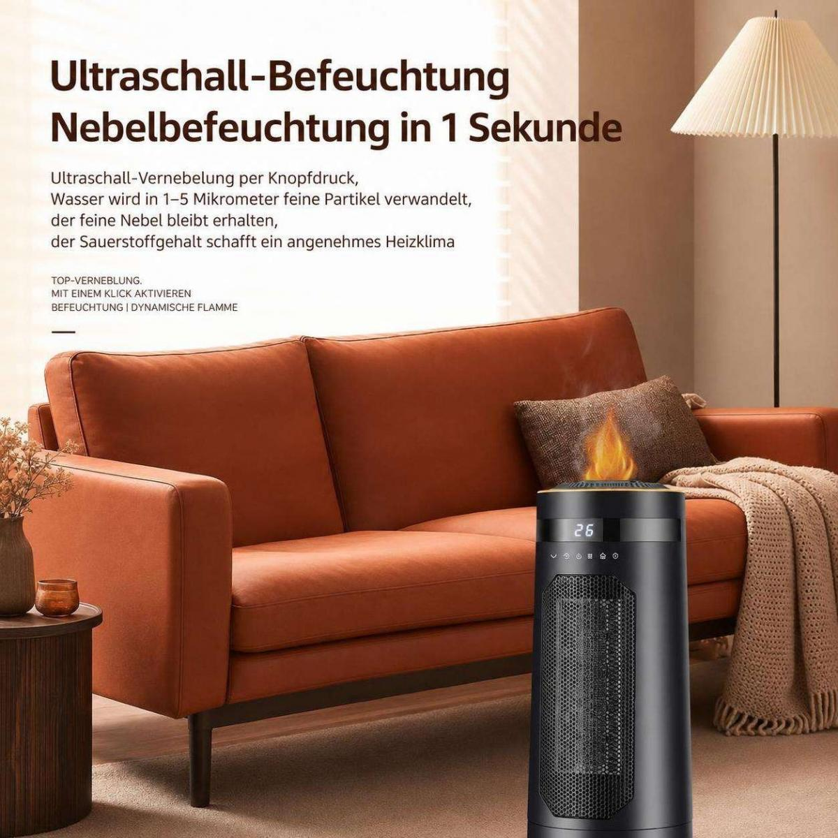 Ein schwarzer Ultraschall-Luftbefeuchter mit Flammen-Effekt steht in einem gemütlichen Wohnzimmer vor einem Ledersofa.
