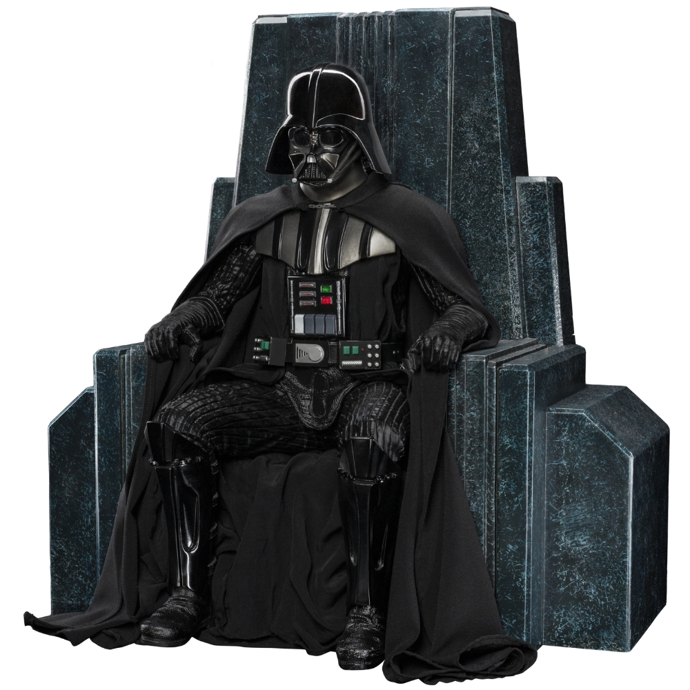 Darth Vader in armatura nera è seduto su un grande trono scuro e squadrato.