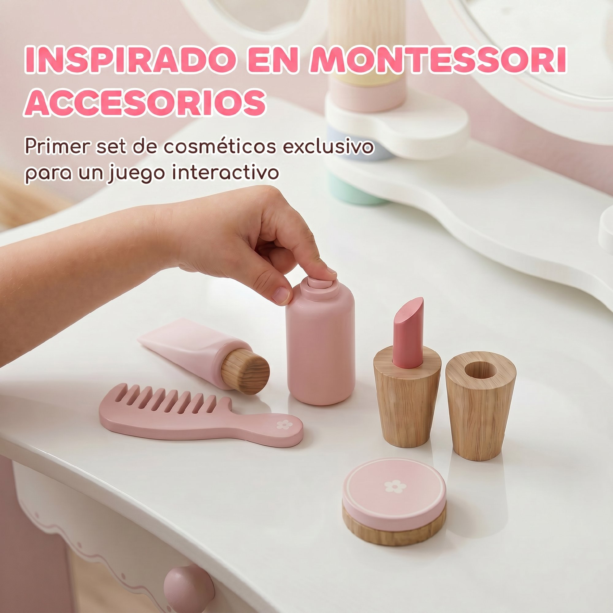 Un niño juega con un set de maquillaje de madera en tonos rosa y madera sobre una mesa blanca.