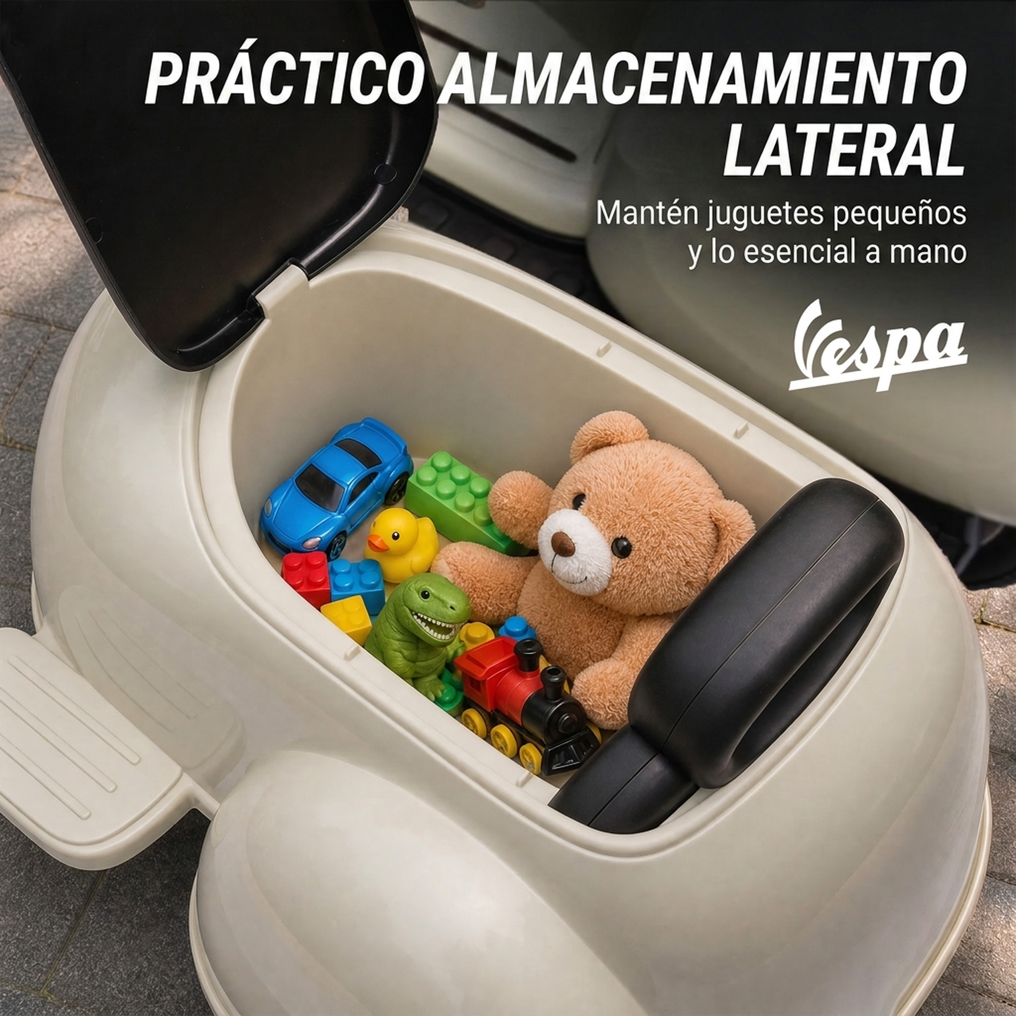 Un compartimento de almacenamiento abierto de color crema lleno de juguetes, incluido un osito de peluche, un coche de juguete y bloques.