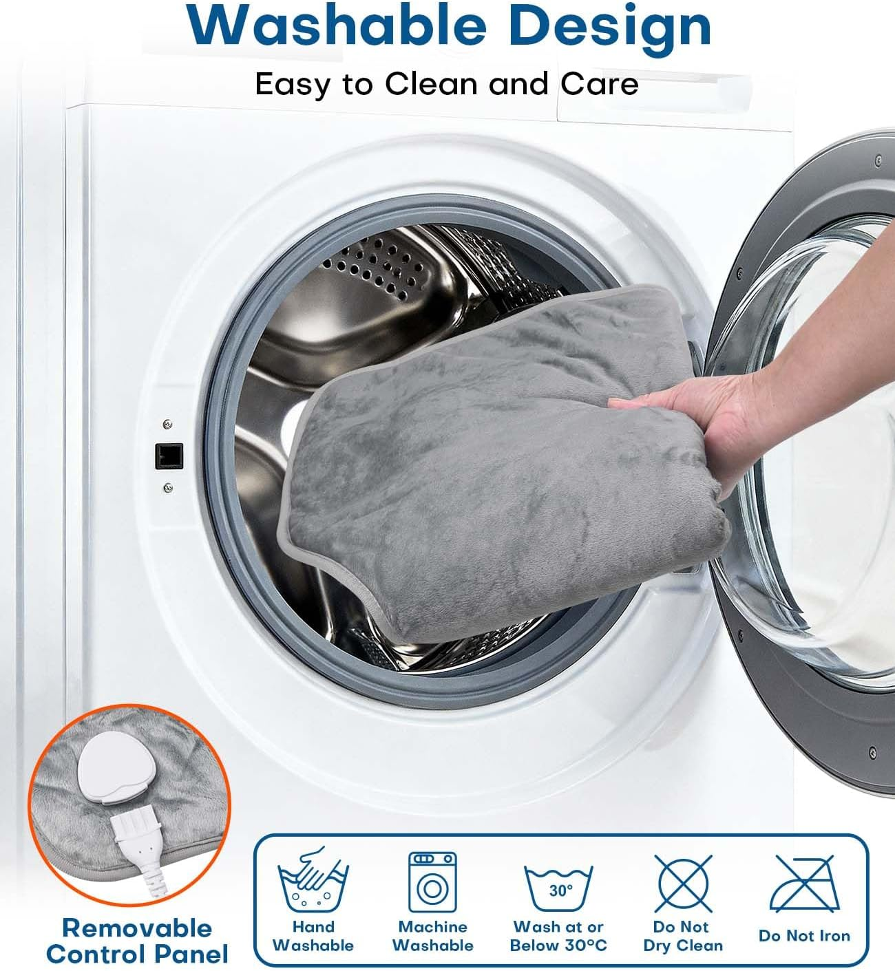 Eine Hand legt ein graues Kissen in eine Waschmaschine mit Waschanleitungen unten.